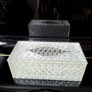 Vintage Lucite Acrylic Clear Diamond Cut Tissue Box. Retro Bathroom. 1980s decor